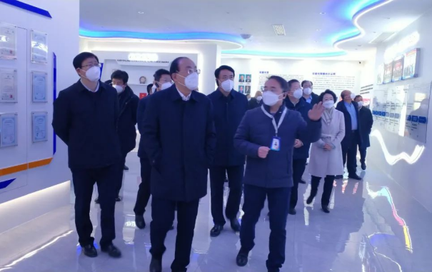 德州市委書記田衛(wèi)東，市委副書記、市長朱開國帶隊調研輕量化院德州分公司